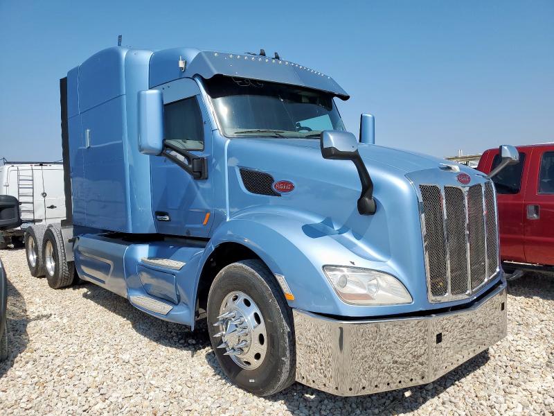 PETERBILT 579