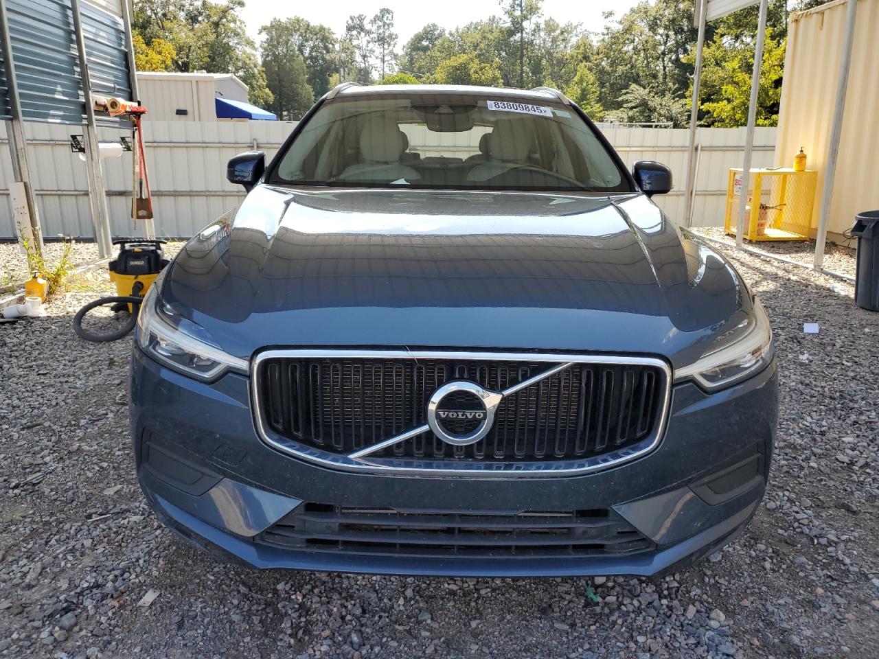 VOLVO XC60 T5 MOMENTUM