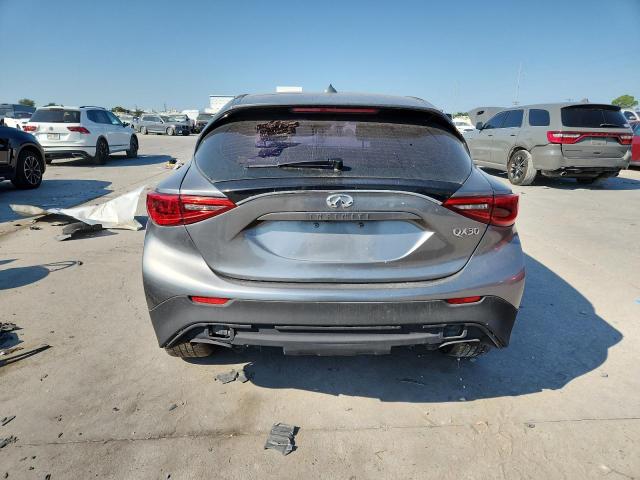 2017 INFINITI QX30 BASE SJKCH5CP6HA019957