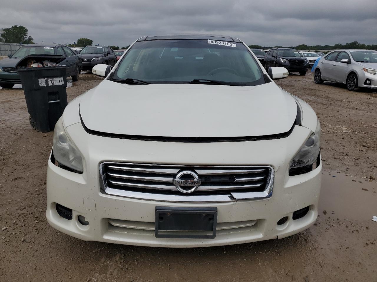 NISSAN MAXIMA S