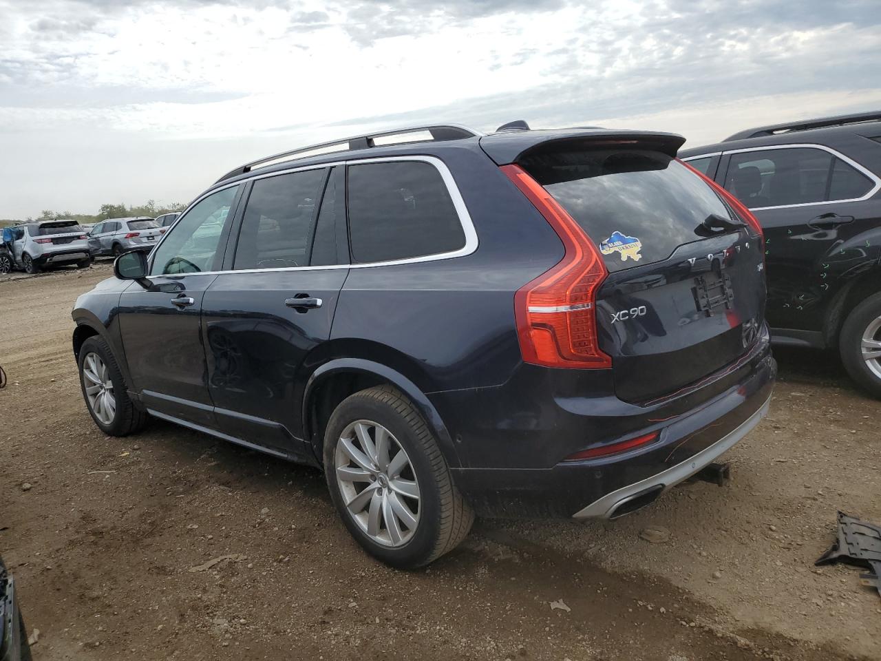 VOLVO XC90 T6