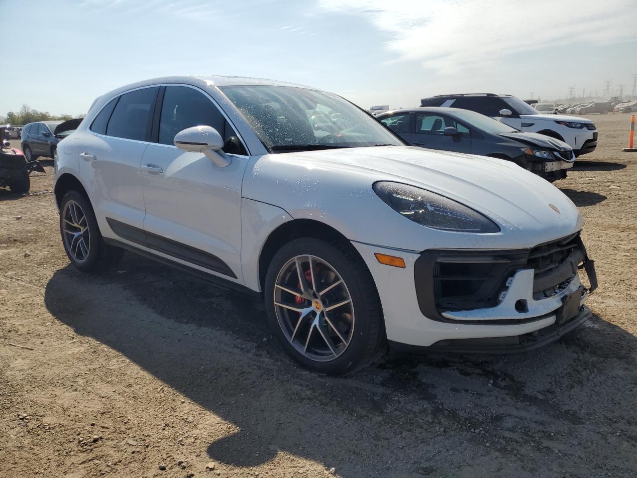 PORSCHE MACAN S