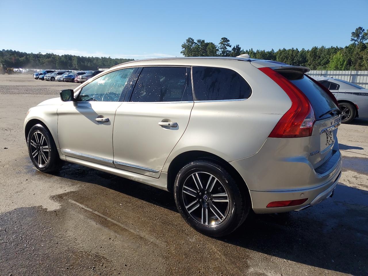 VOLVO XC60 T5 DYNAMIC