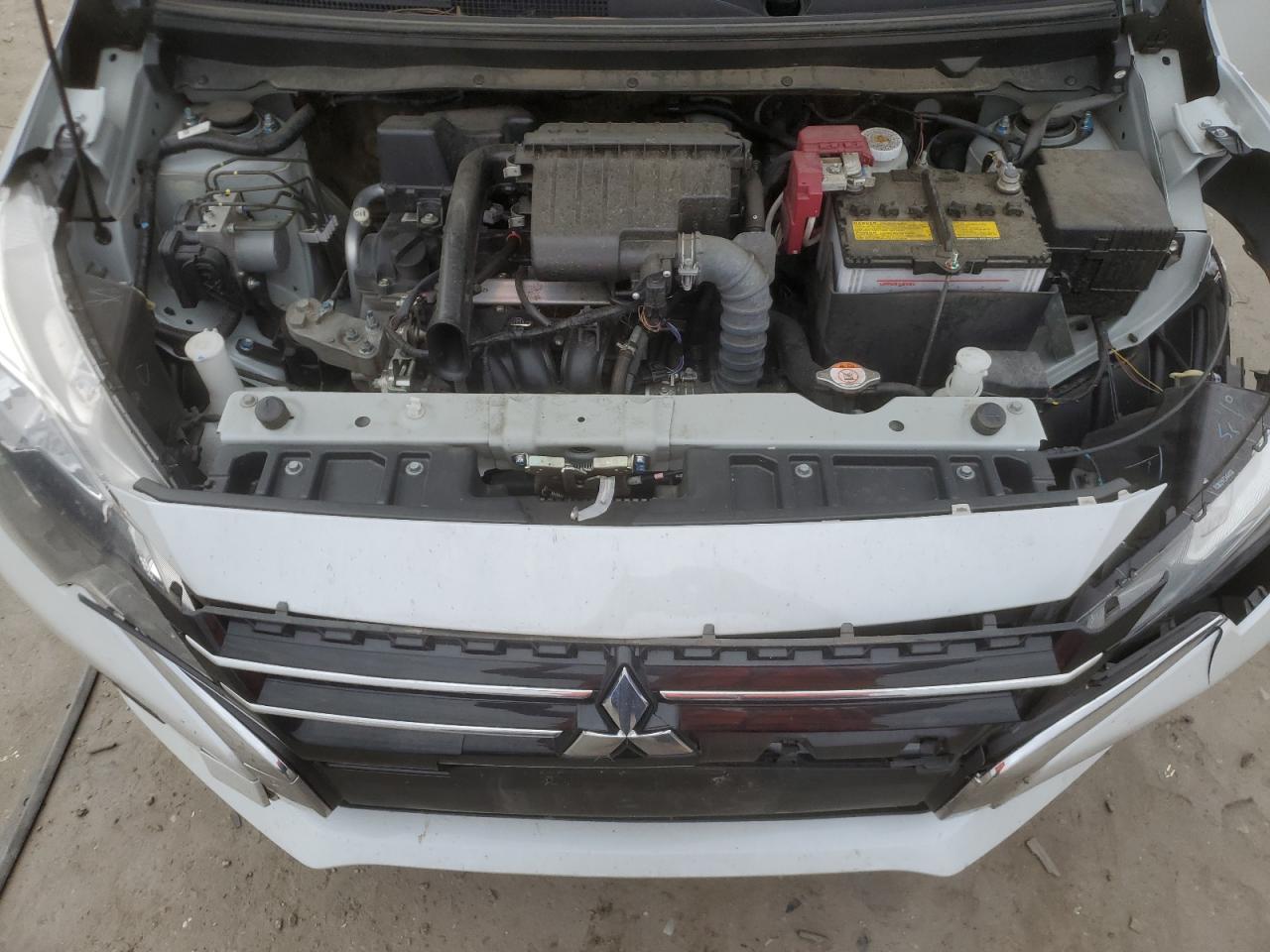 MITSUBISHI MIRAGE G4 ES