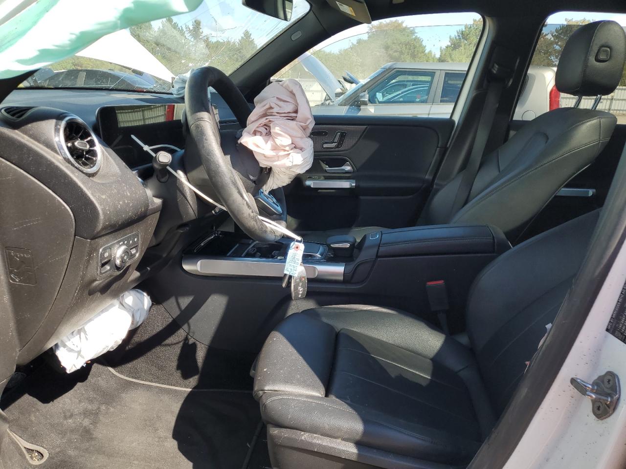 MERCEDES-BENZ GLB-CLASS 250 4MATIC