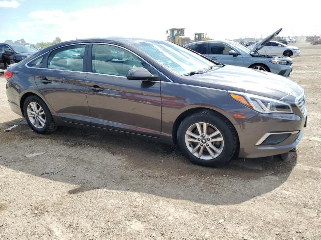 2017 HYUNDAI SONATA SE 5NPE24AFXHH477219