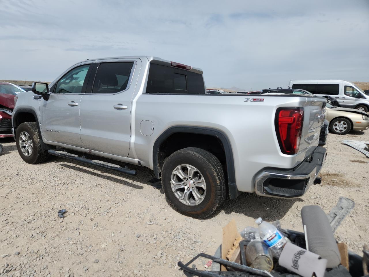 GMC SIERRA 1500 K1500 SLE