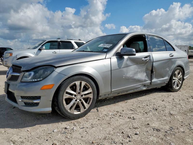 2014 MERCEDES-BENZ C 250 - WDDGF4HB0EG254273