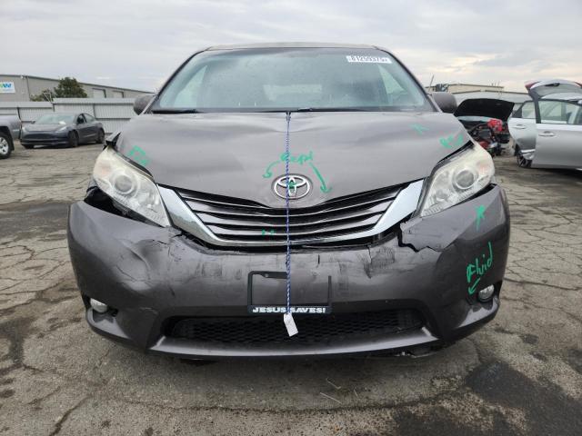 2015 TOYOTA SIENNA XLE - 5TDYK3DC0FS593318