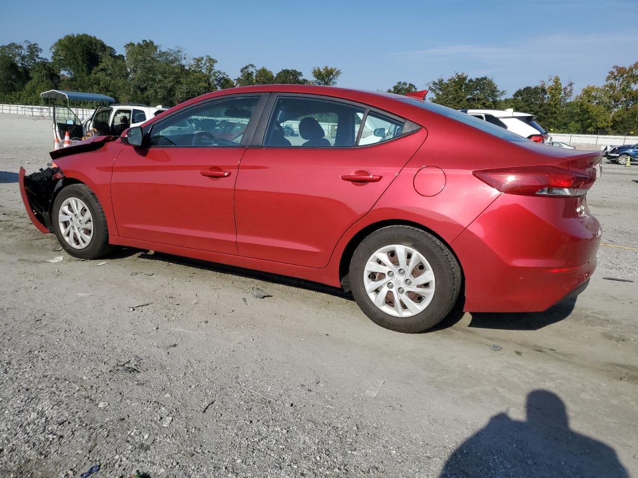 HYUNDAI ELANTRA SE