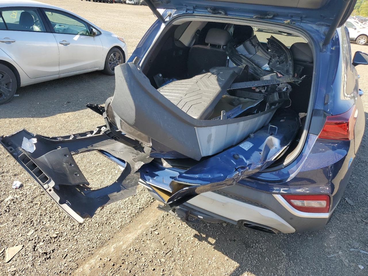 Lot #3305143016 2019 HYUNDAI SANTA FE L