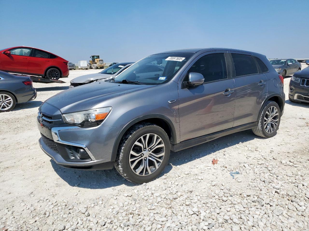 MITSUBISHI OUTLANDER ES