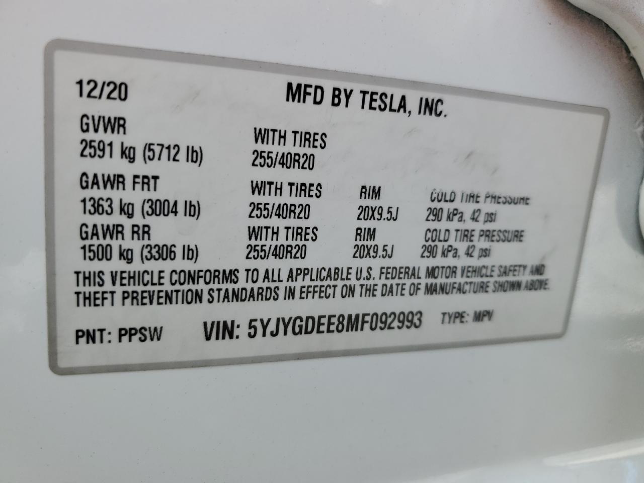 TESLA MODEL Y