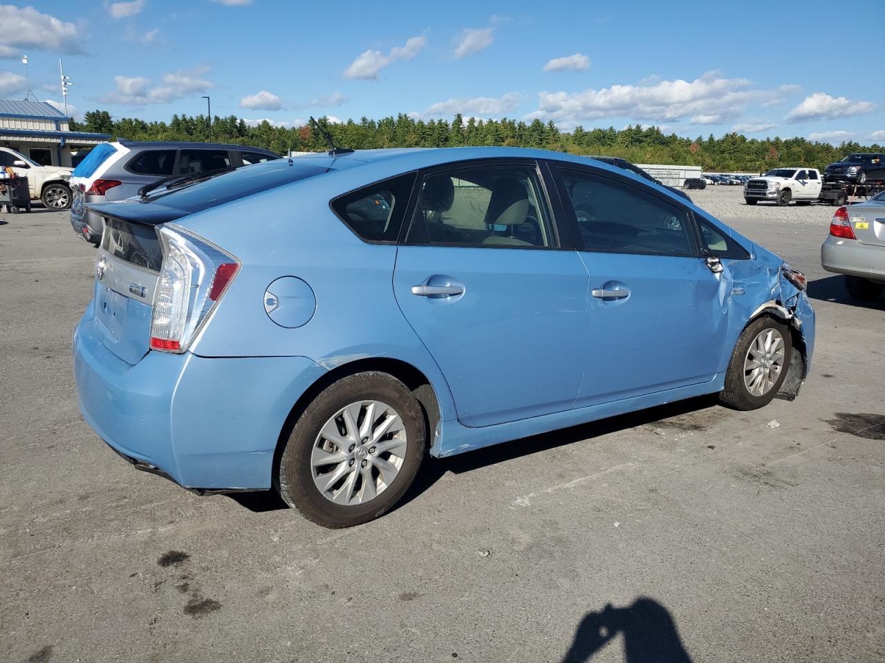 TOYOTA PRIUS PLUG