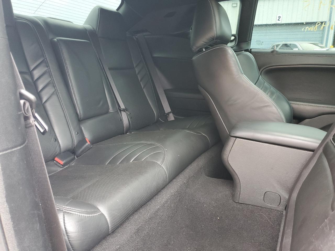 DODGE CHALLENGER SRT HELLCAT