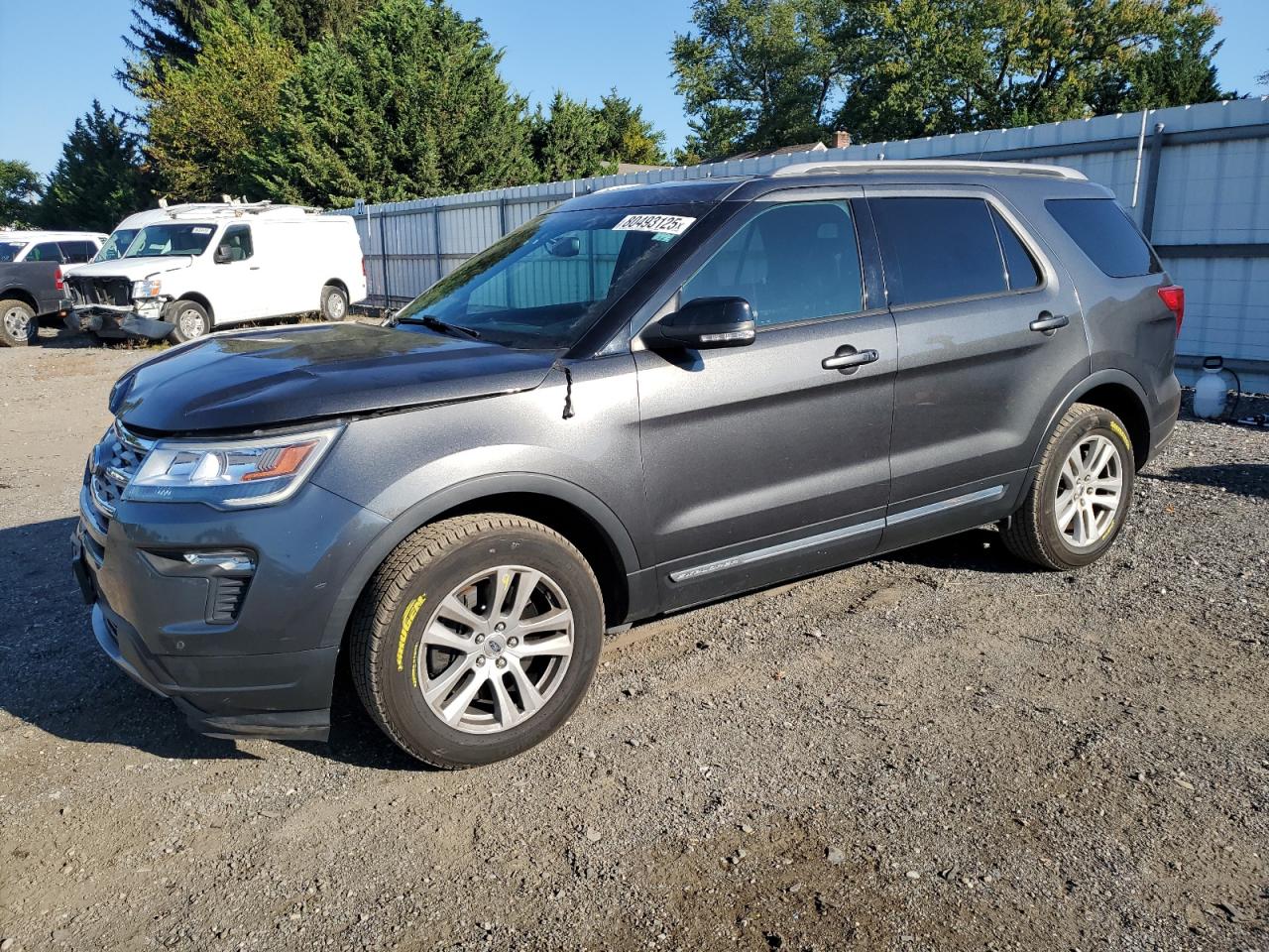 FORD EXPLORER XLT