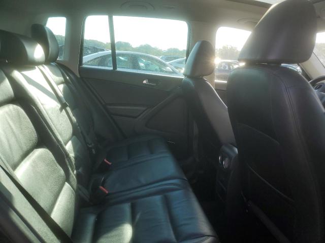 2017 VOLKSWAGEN TIGUAN SEL WVGVV7AX7HK012475