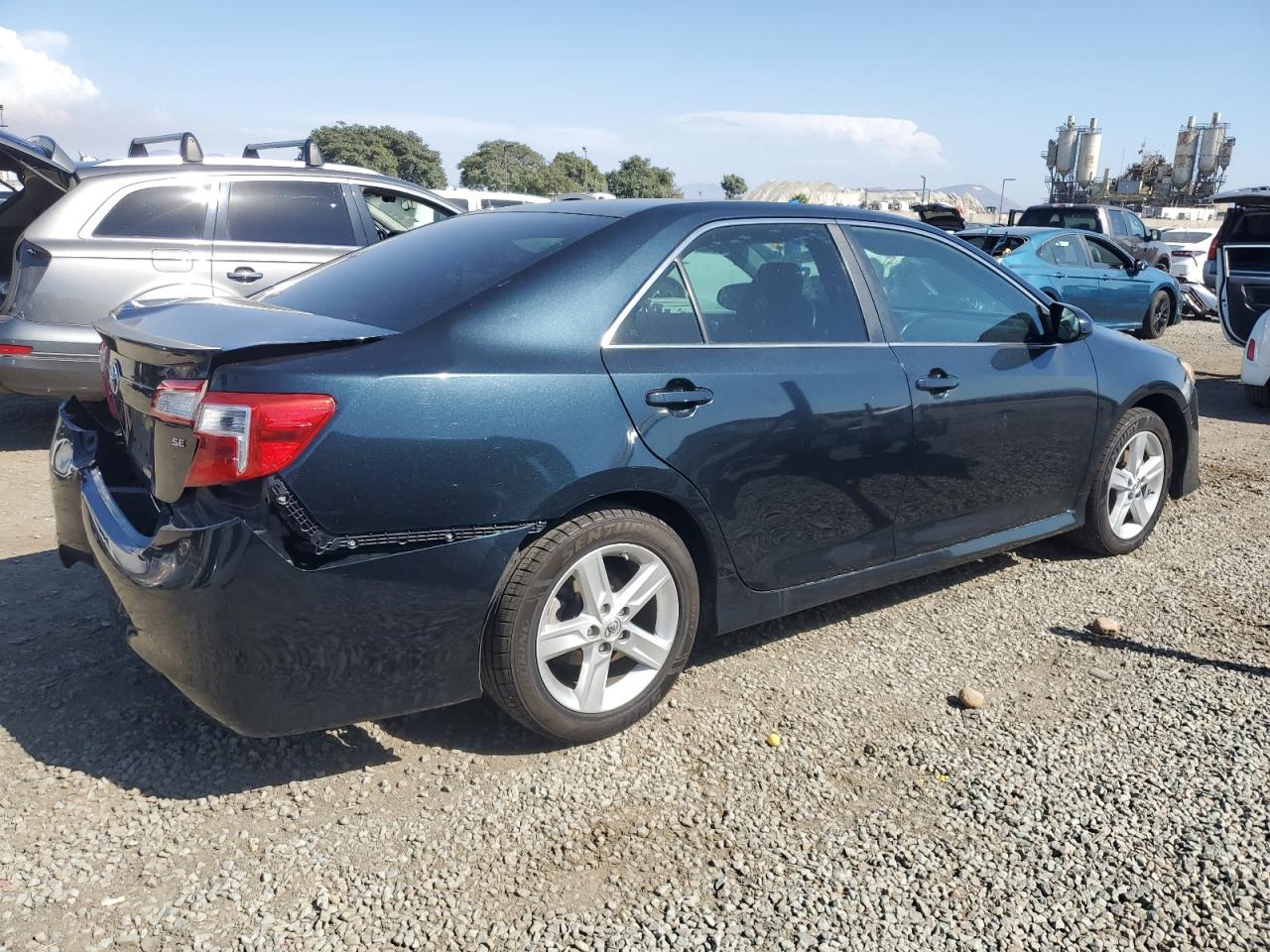 TOYOTA CAMRY L