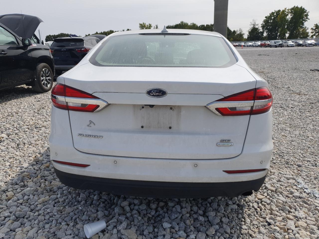 FORD FUSION SE