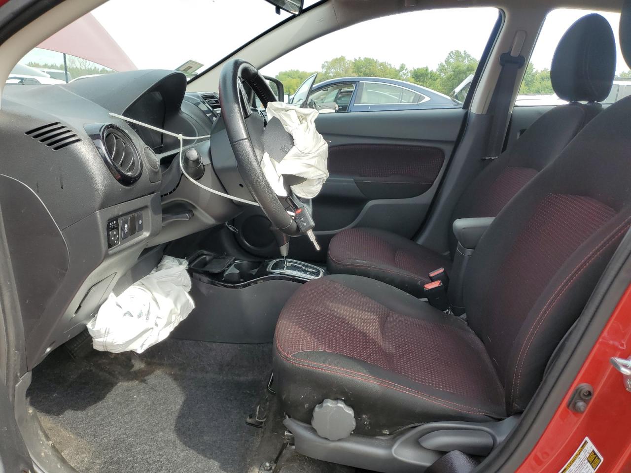 MITSUBISHI MIRAGE SE