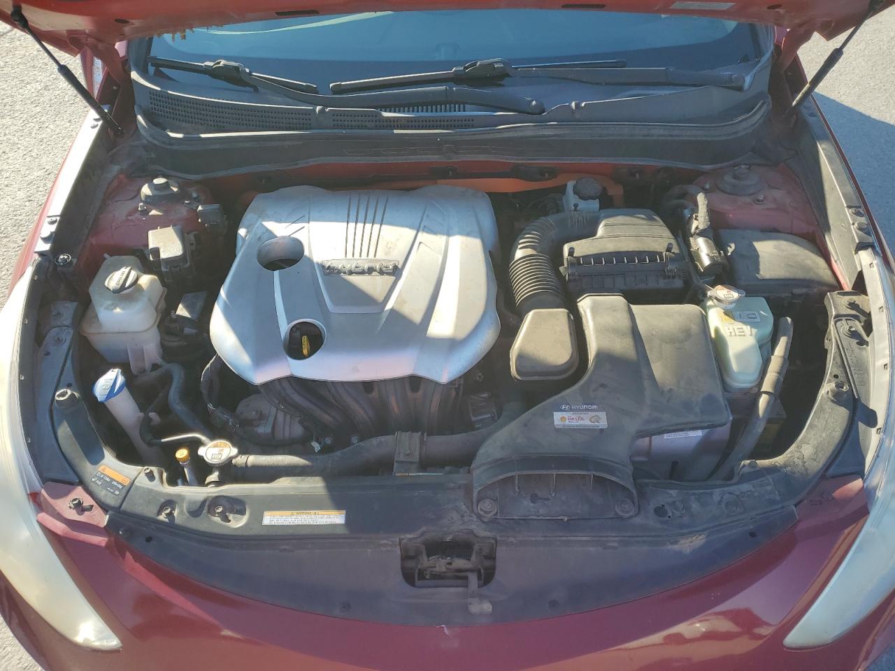 HYUNDAI SONATA HYBRID