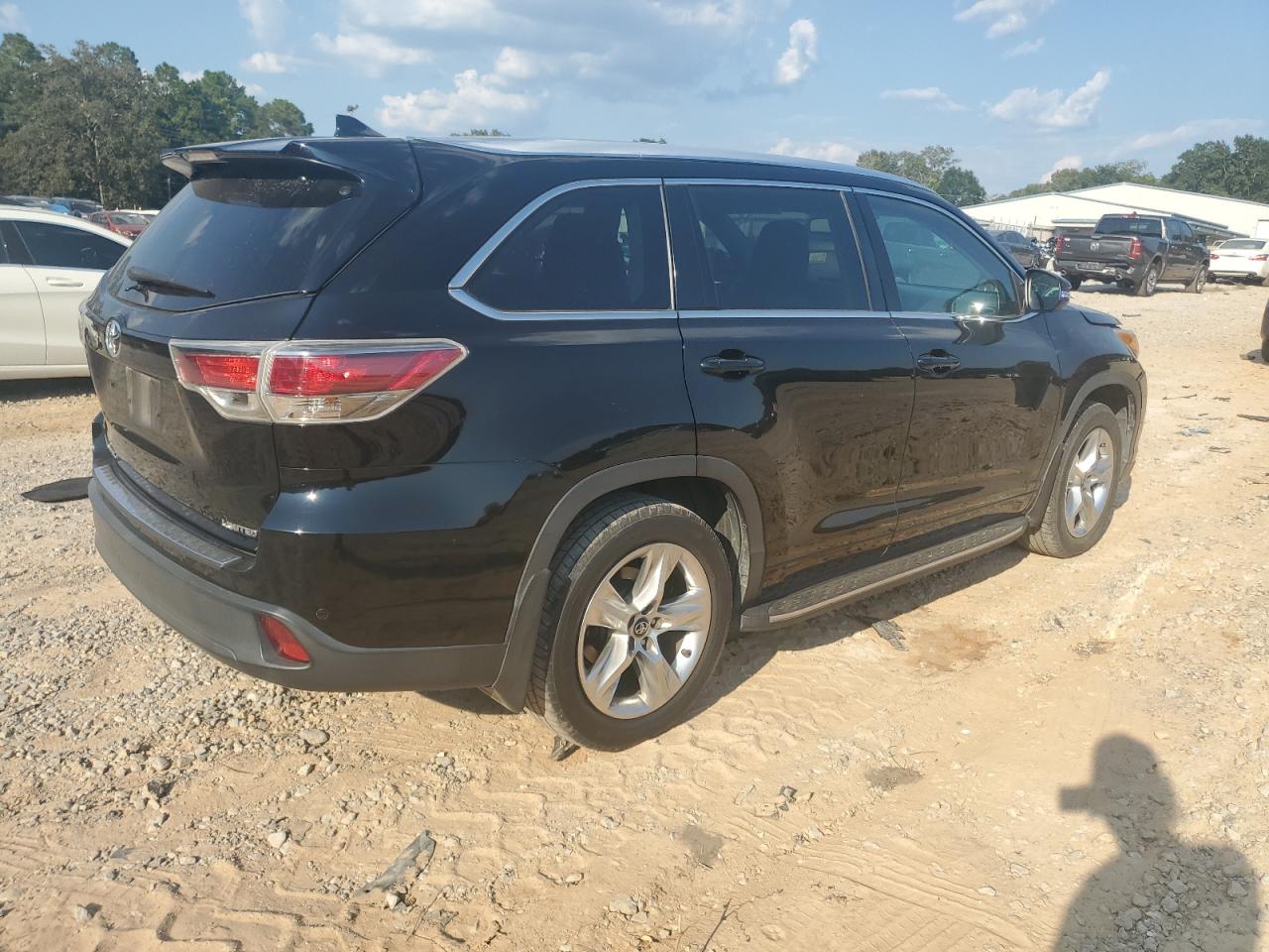 TOYOTA HIGHLANDER LIMITED