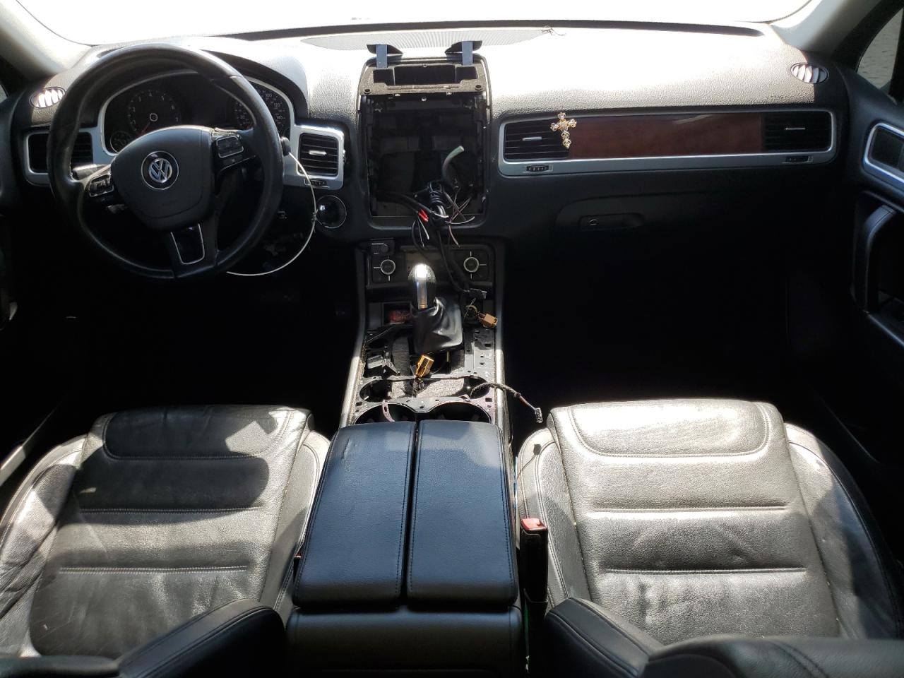 VOLKSWAGEN TOUAREG V6