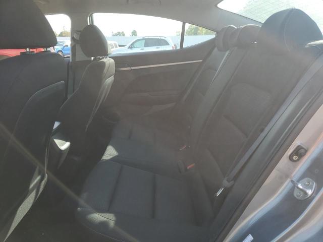 2018 HYUNDAI ELANTRA SE KMHD74LF5JU571865