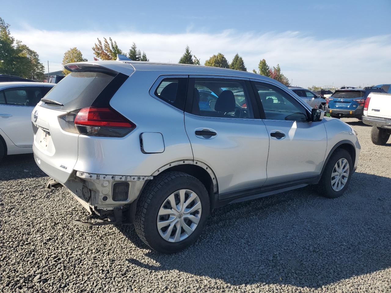 NISSAN ROGUE S