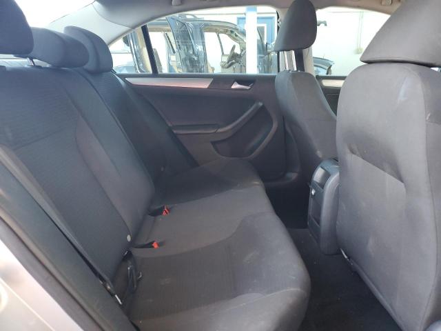 2015 VOLKSWAGEN JETTA SE 3VWD17AJ8FM251477