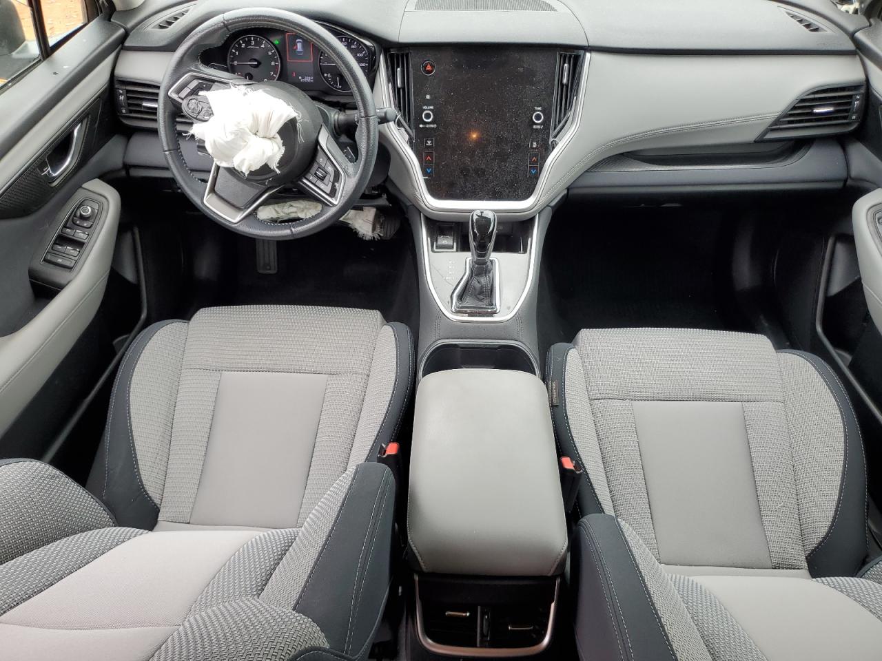 SUBARU OUTBACK PREMIUM