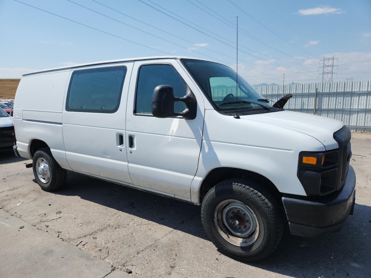FORD ECONOLINE E250 VAN