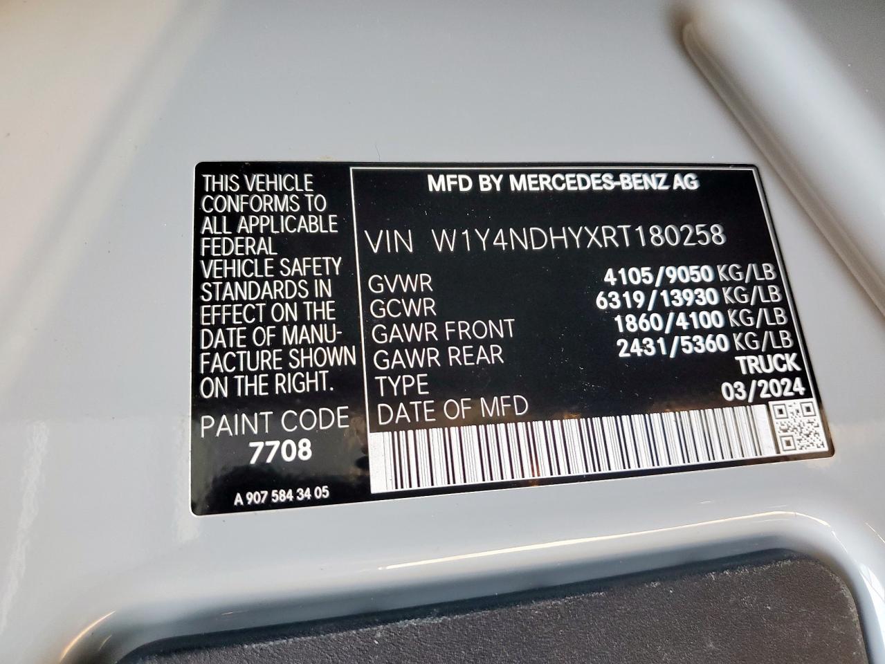 MERCEDES-BENZ SPRINTER 2500