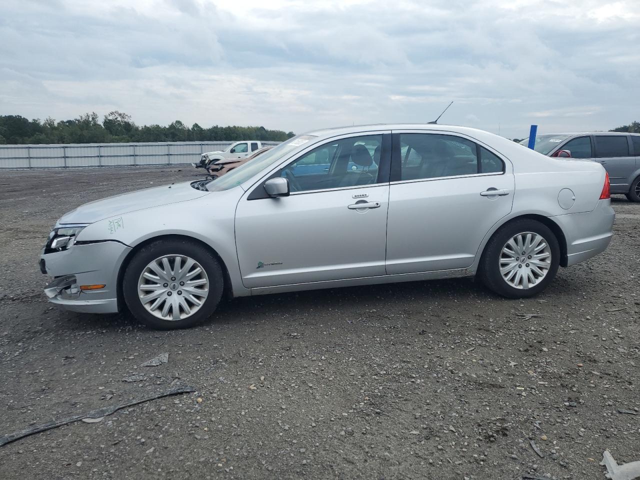 FORD FUSION HYBRID