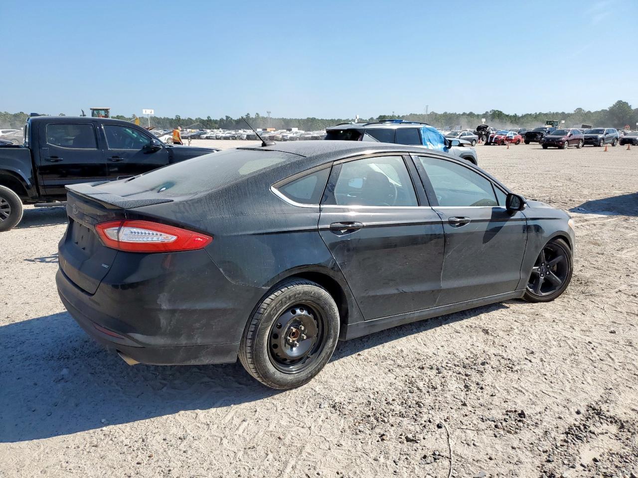 FORD FUSION SE