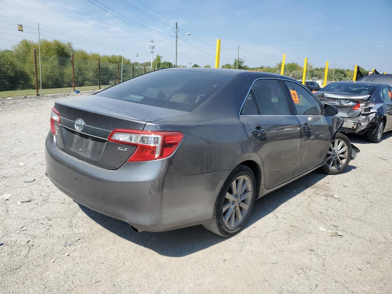 TOYOTA CAMRY L