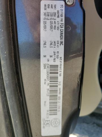 2016 CHRYSLER TOWN & COU - 2C4RC1CG6GR302471