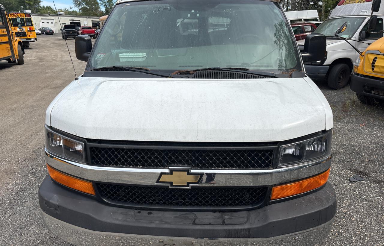 CHEVROLET EXPRESS LT