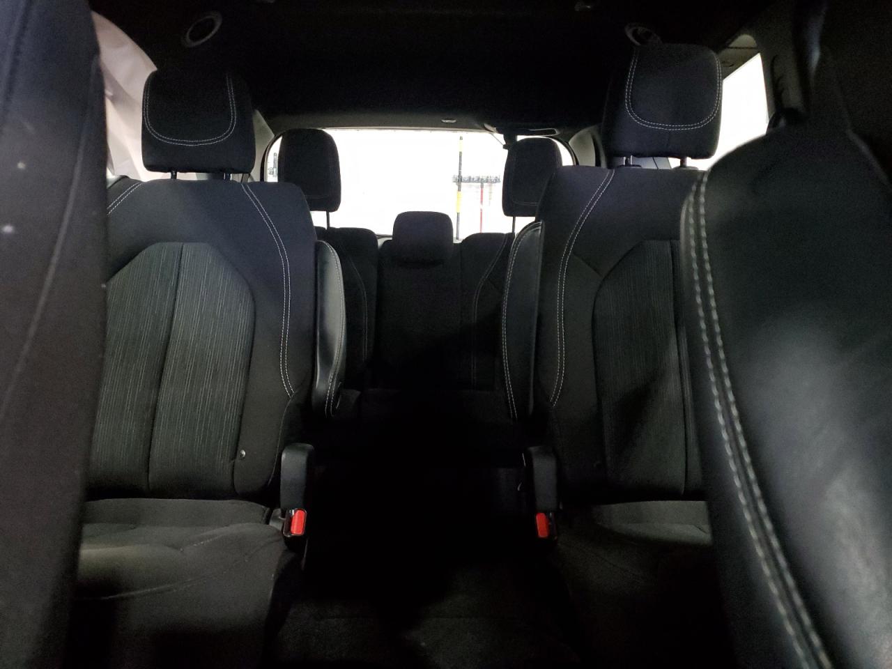 CHRYSLER PACIFICA TOURING