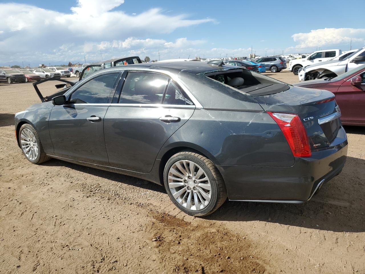 CADILLAC CTS LUXURY