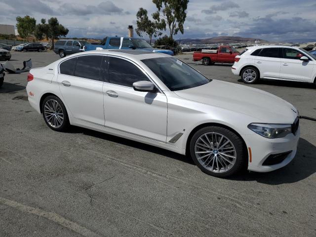 2018 BMW 530E WBAJA9C59JB033045
