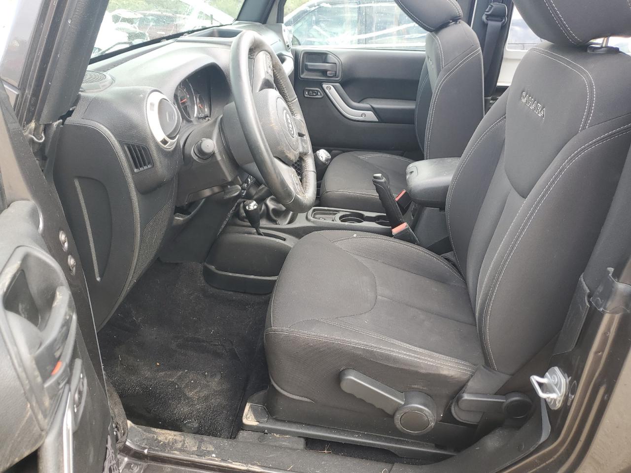 JEEP WRANGLER SAHARA