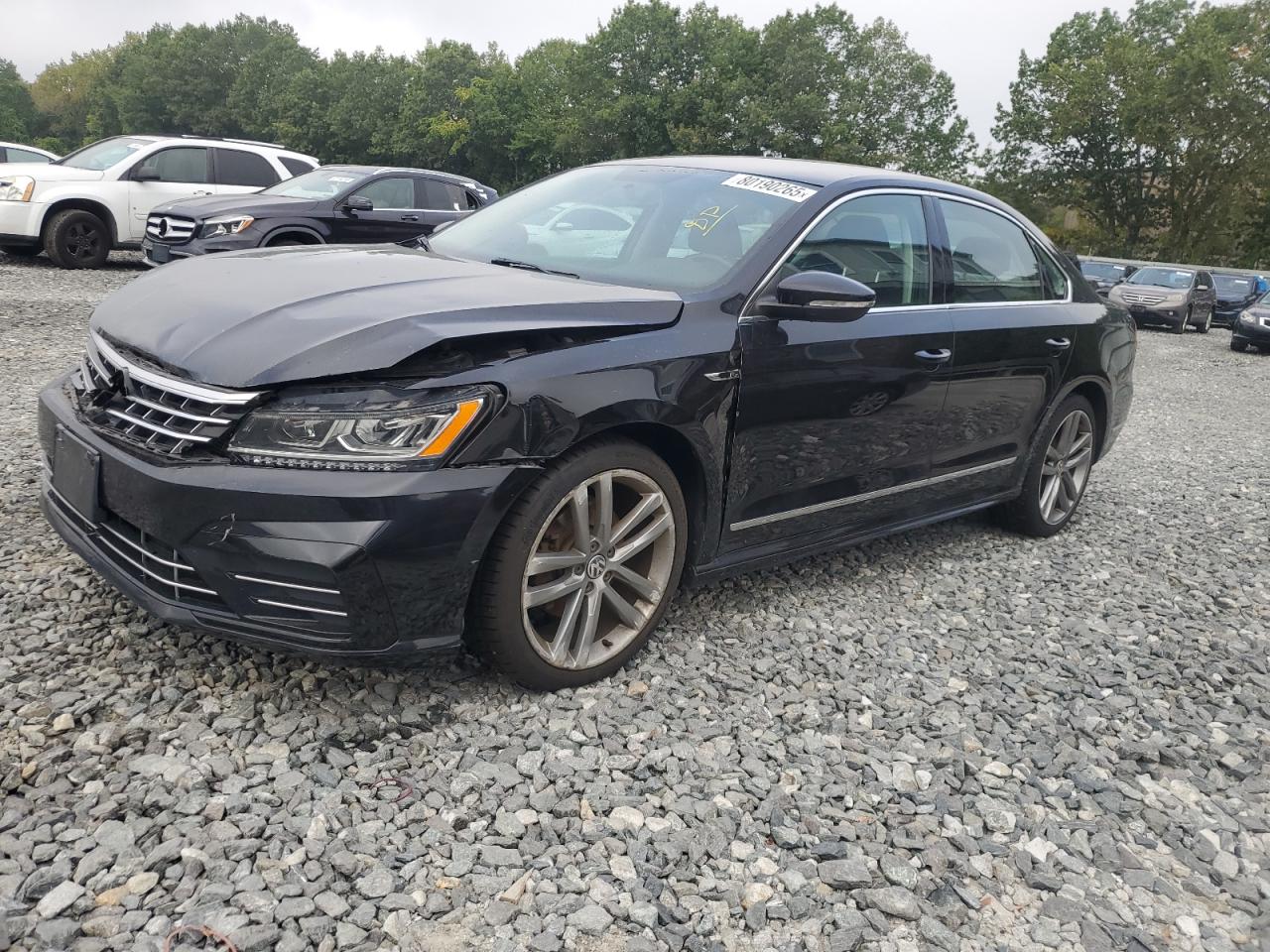 VOLKSWAGEN PASSAT R-LINE