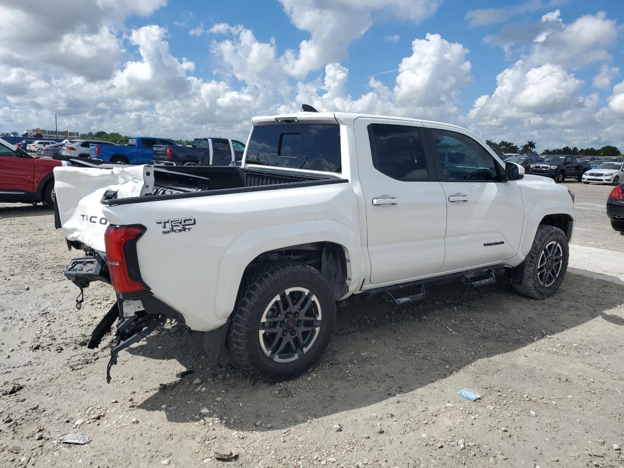 TOYOTA TACOMA DOUBLE CAB
