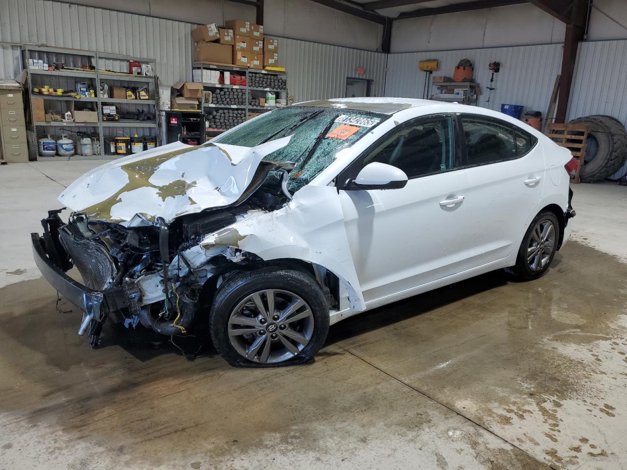 Lot #3303797420 2018 HYUNDAI ELANTRA SE