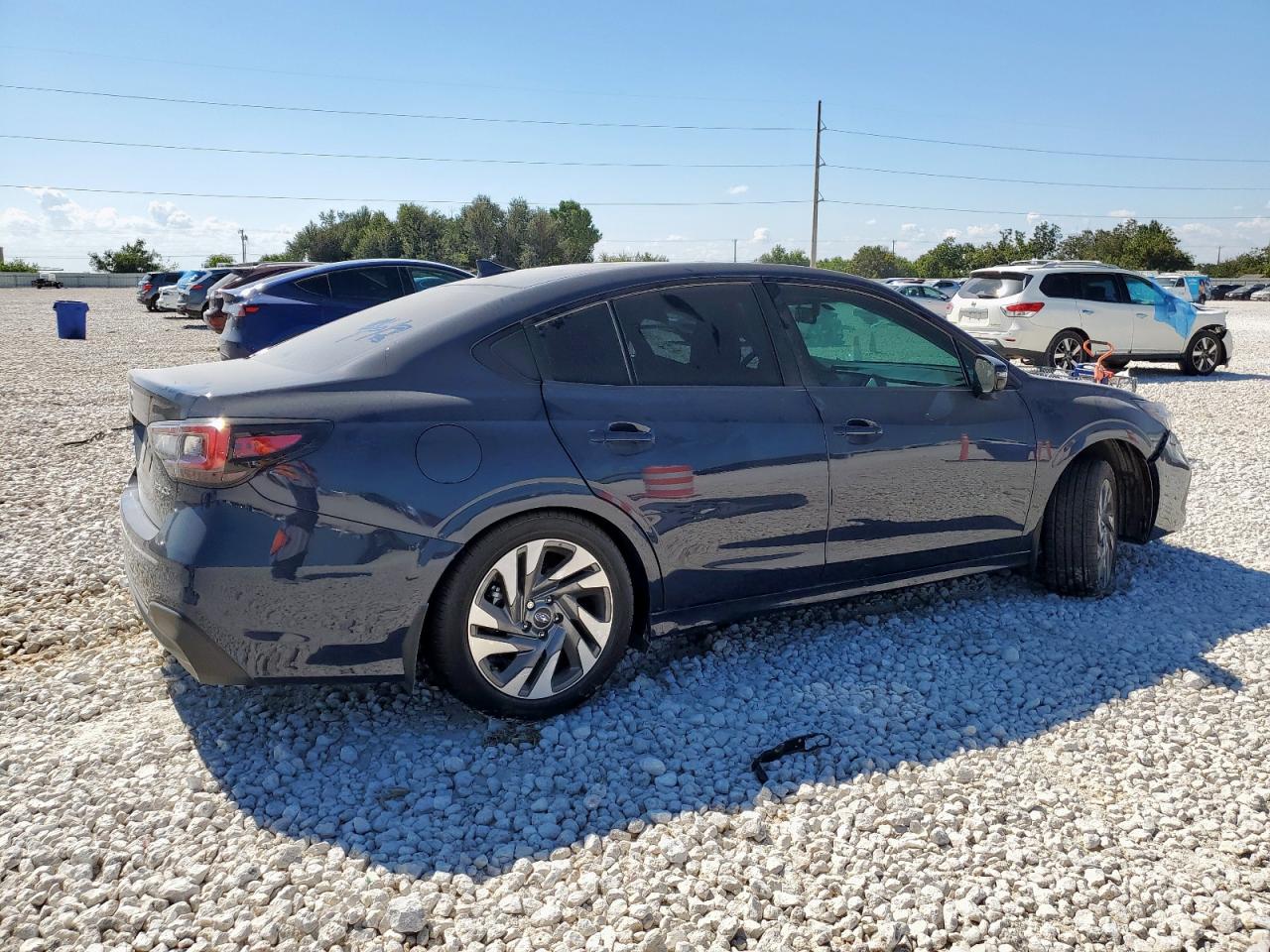 SUBARU LEGACY LIMITED