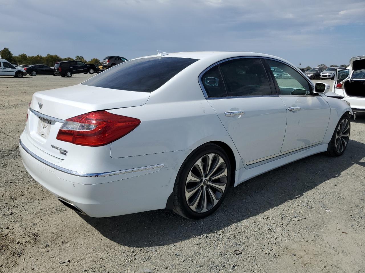 HYUNDAI GENESIS 5.0L
