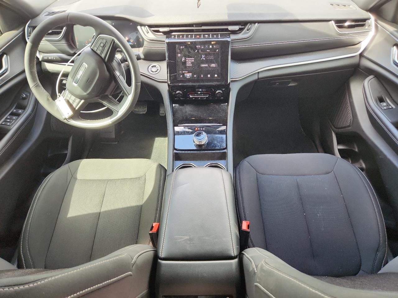 JEEP GRAND CHEROKEE L LAREDO