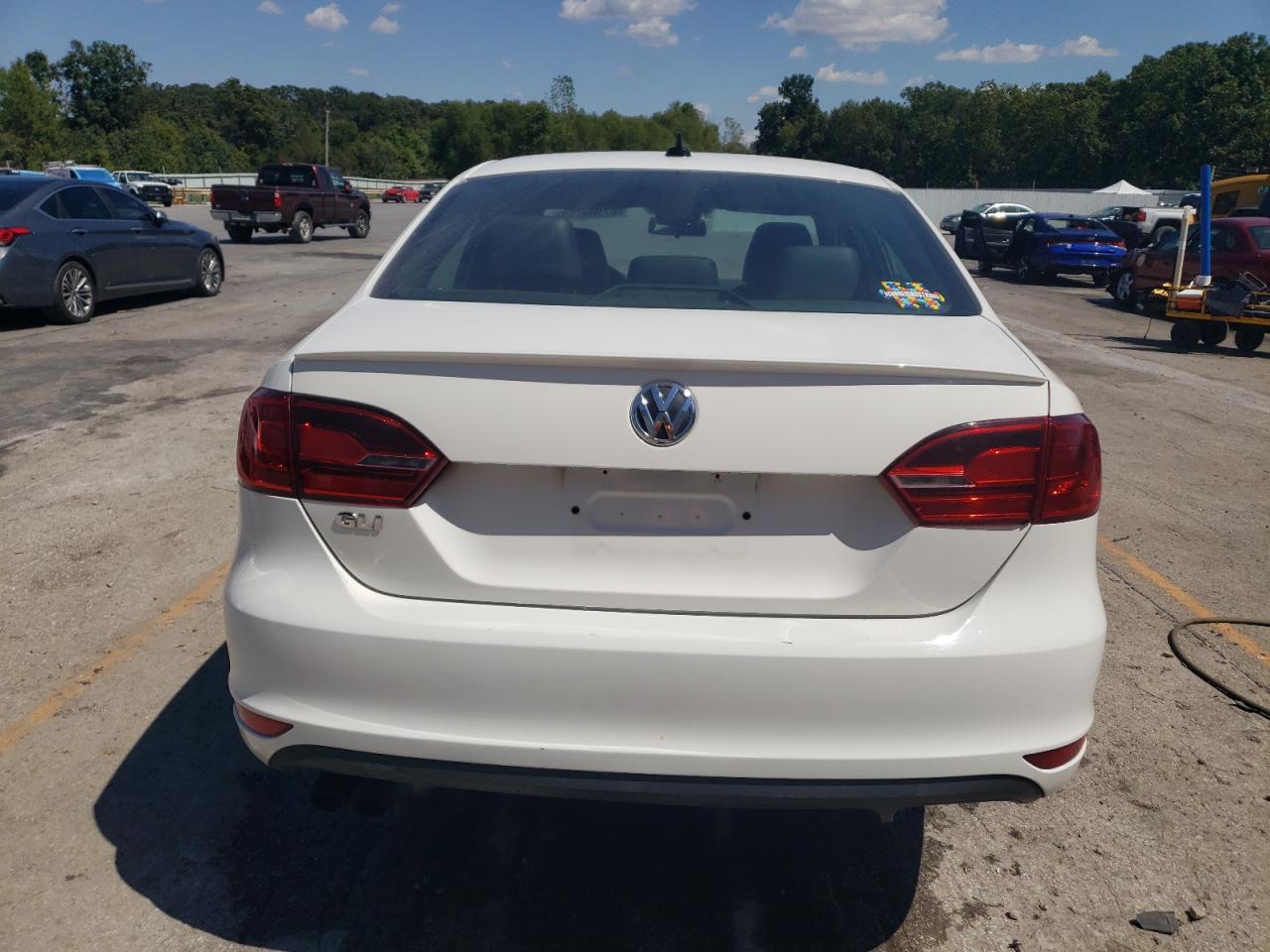 VOLKSWAGEN JETTA GLI