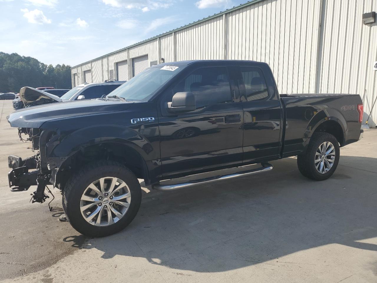 FORD F-150 SUPER CAB